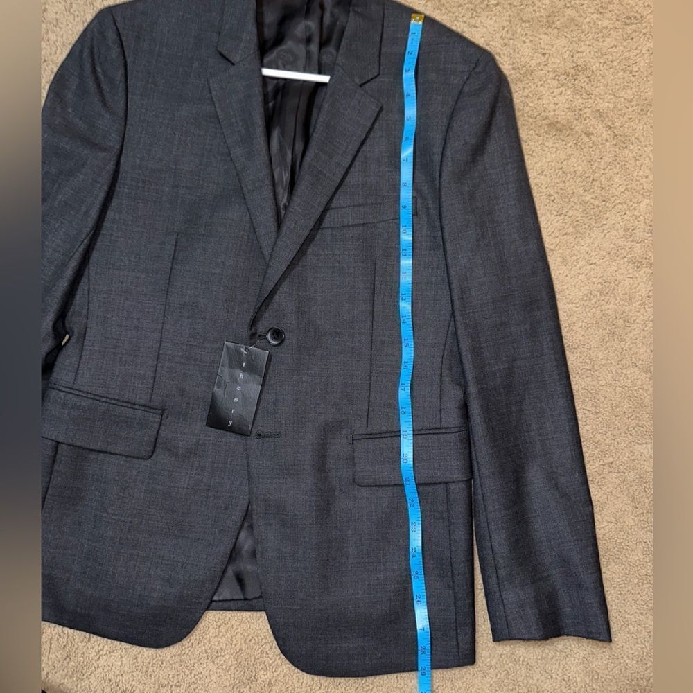 NWT Theory Tailored 2-Button Blazer - Picture 5 of 7